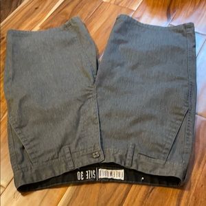 Men’s free world shorts